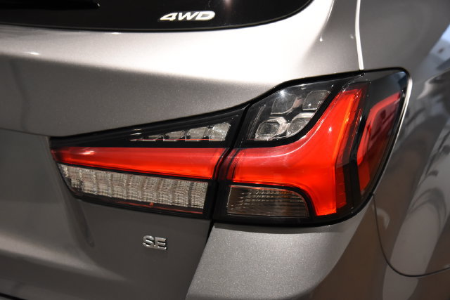 Used 2022 Mitsubishi Outlander Sport SE AWD/4WD image 12