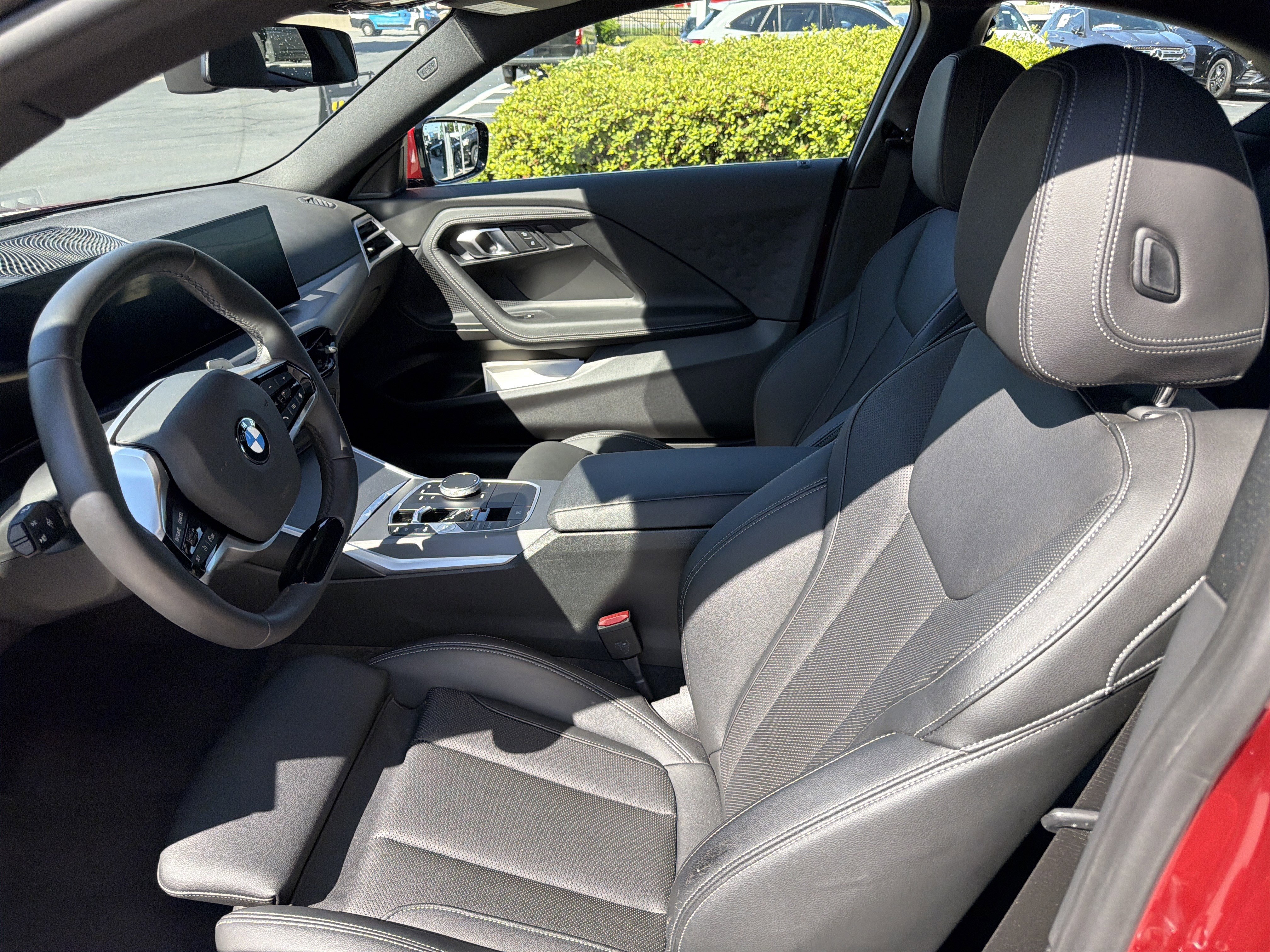 Used 2025 BMW 230i Coupe RWD image 16