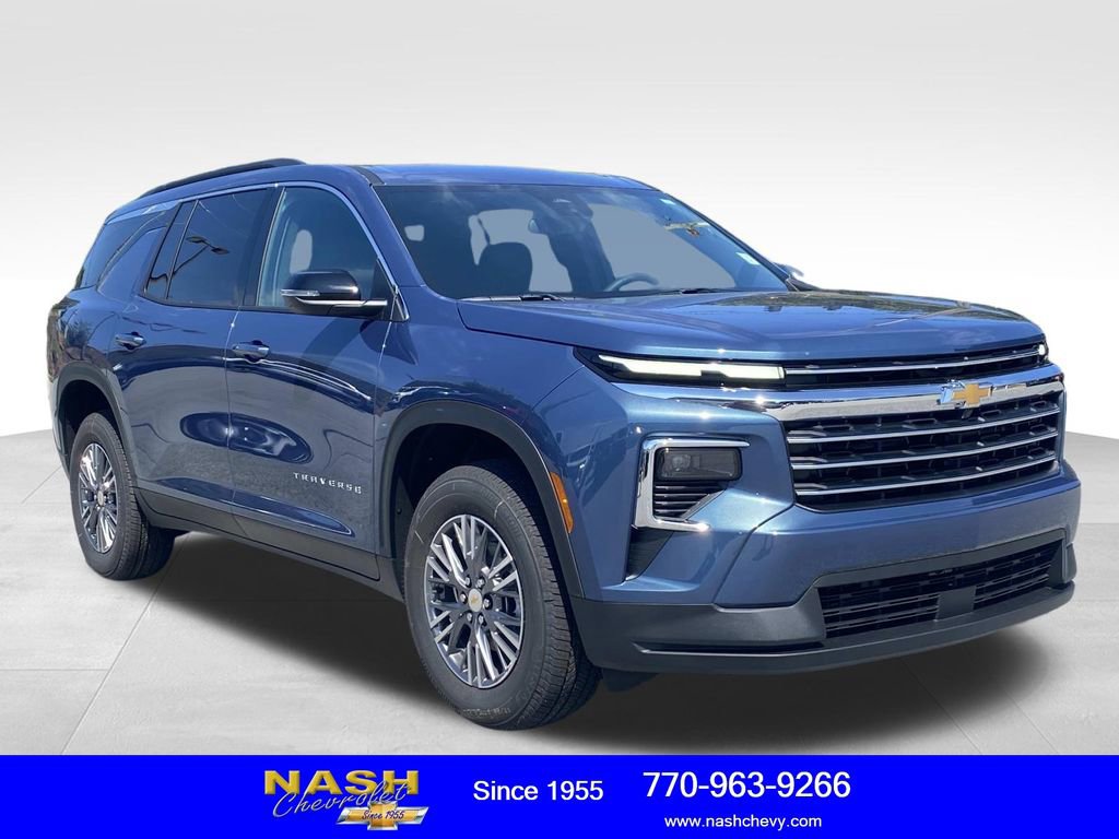 New 2026 Chevrolet Traverse LT w/ LPO, Floor Liner Package