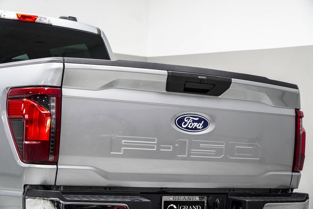 Used 2025 Ford F150 XLT w/ Equipment Group 301A Standard AWD/4WD image 12