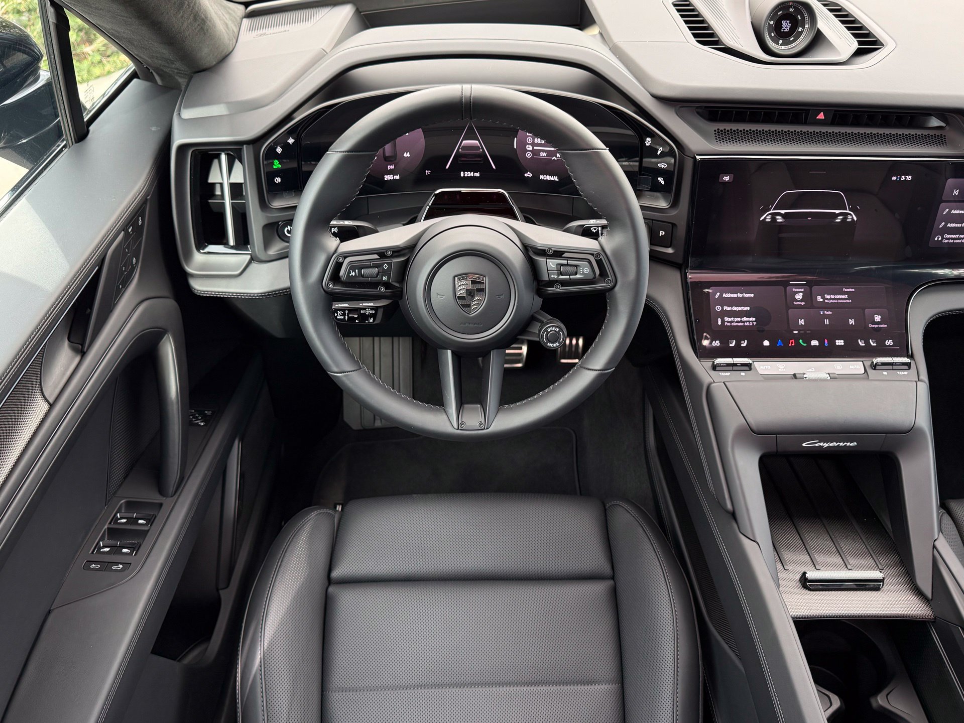 New 2026 Porsche Cayenne Turbo AWD/4WD image 15