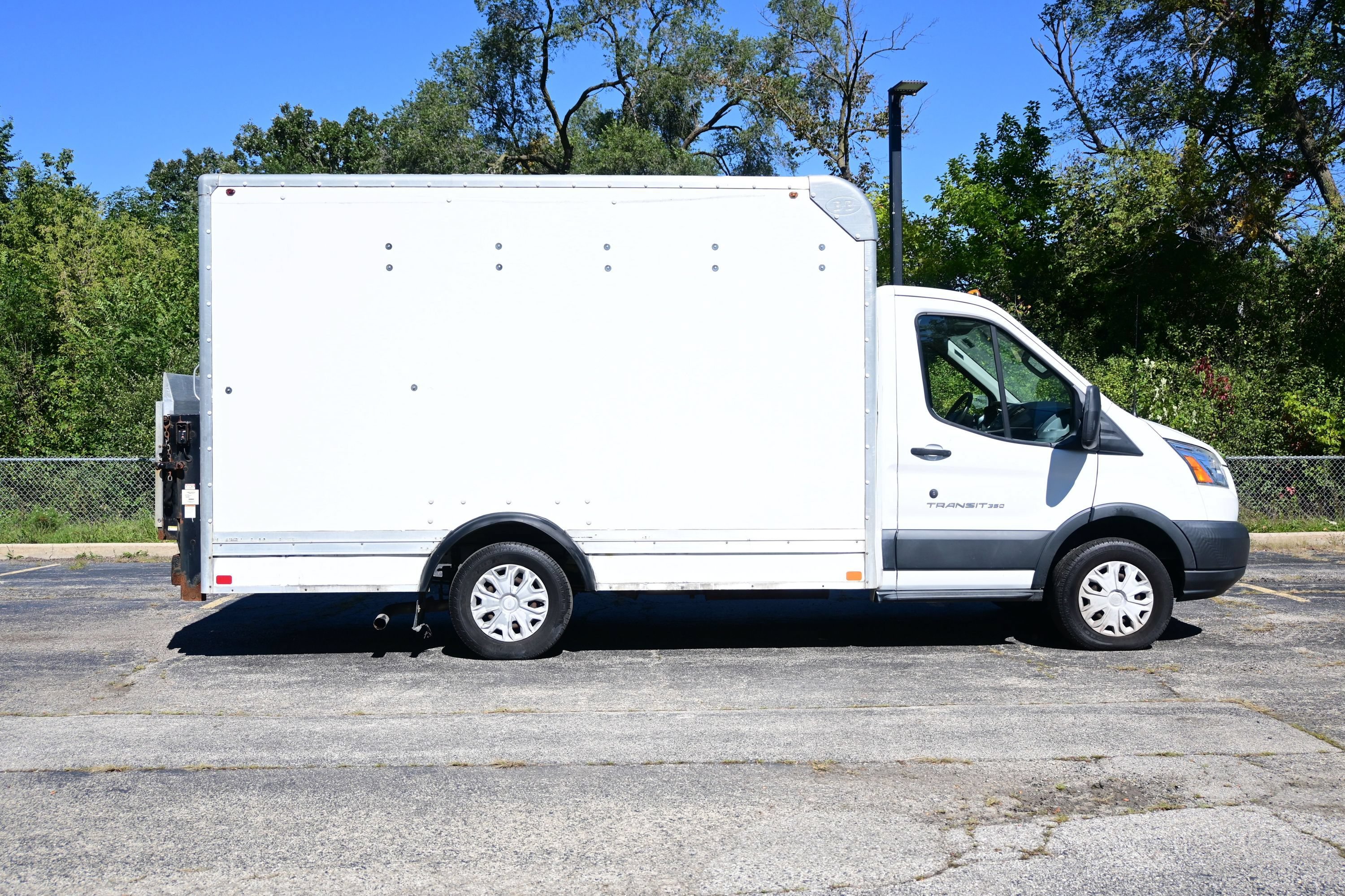 Used 2017 Ford Transit 350 138 w/ Exterior Upgrade Package RWD image 13