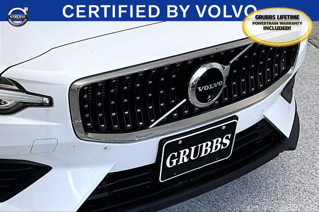Used 2025 Volvo V60 B5 Cross Country Ultra w/ Protection Package Premier image 37