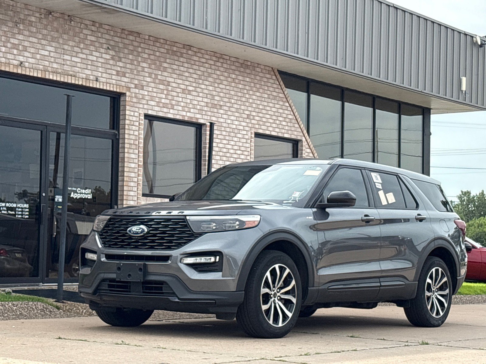 Used 2022 Ford Explorer ST-Line w/ Class IV Trailer Tow Package