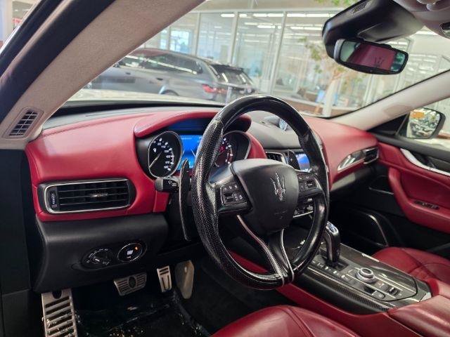 Used 2019 Maserati Levante S GranSport AWD/4WD image 14