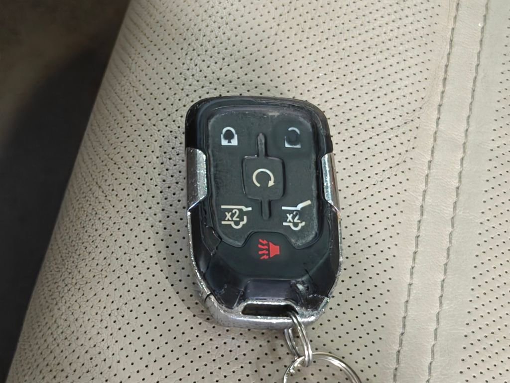 Used 2019 GMC Yukon Denali w/ Open Road Package image 17