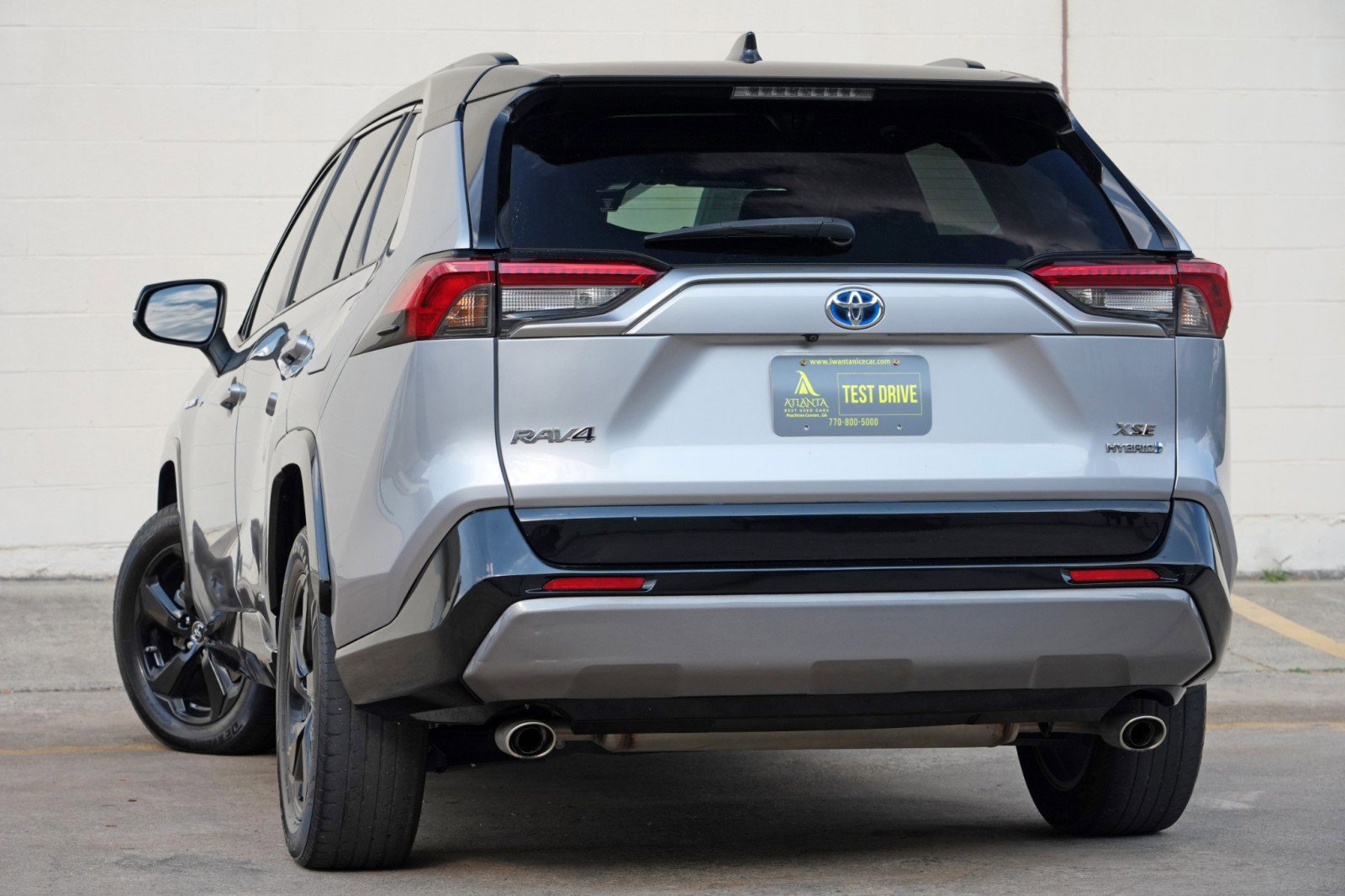 Used 2019 Toyota RAV4 XSE w/ XSE Weather Package AWD/4WD image 5