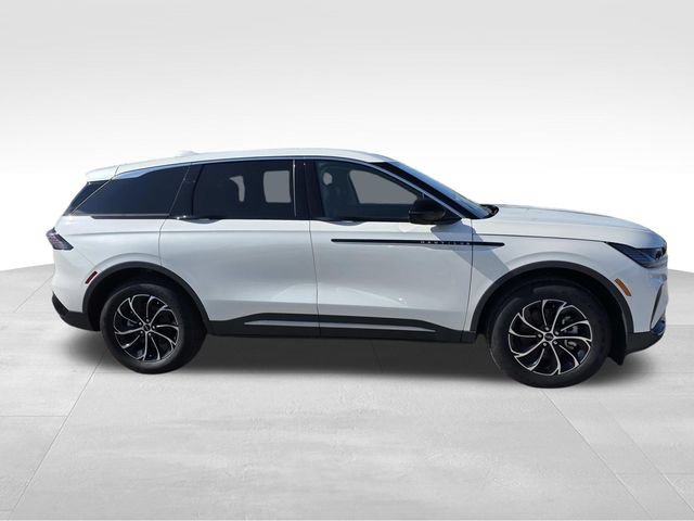Certified 2025 Lincoln Nautilus Premier AWD/4WD image 2
