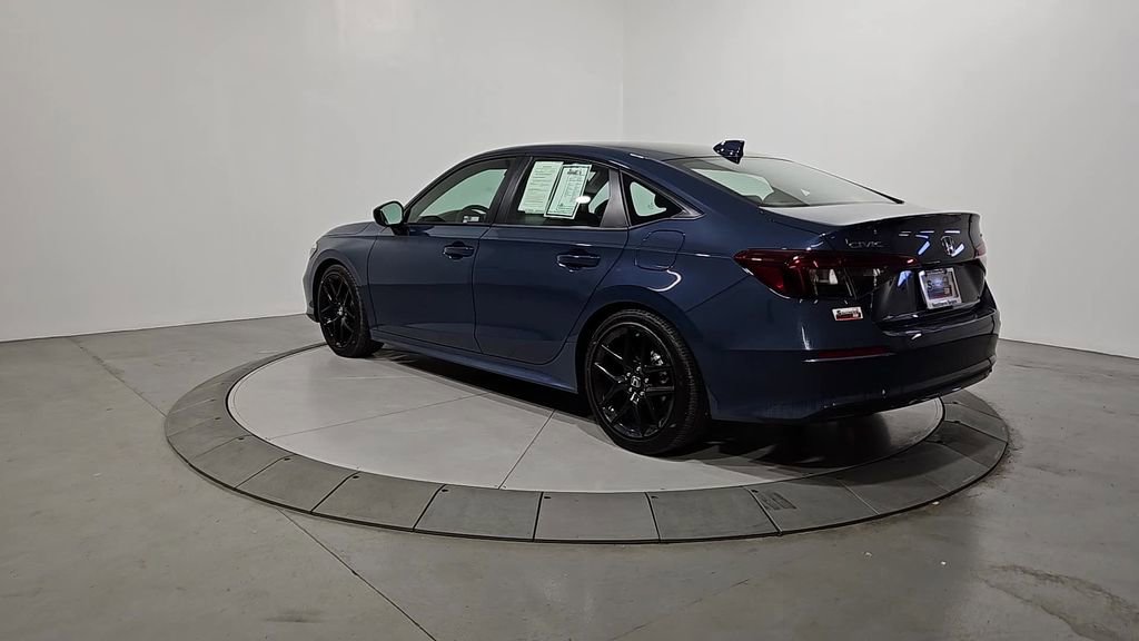 Used 2025 Honda Civic Sport image 3