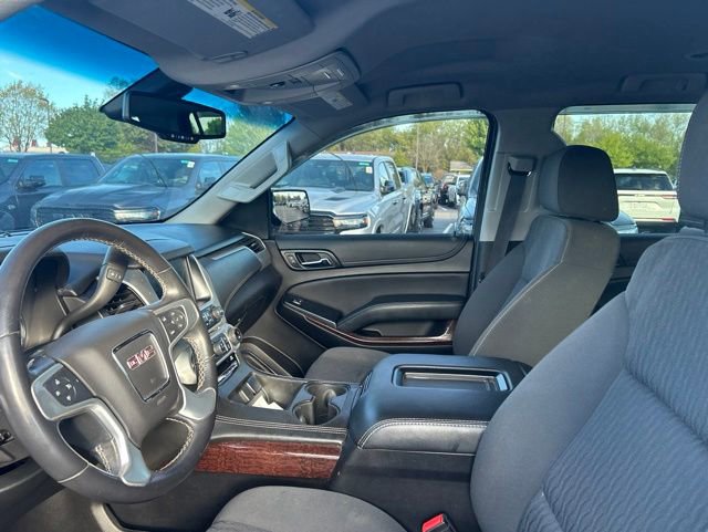 Used 2019 GMC Yukon SLE w/ SLE Value Package AWD/4WD image 10
