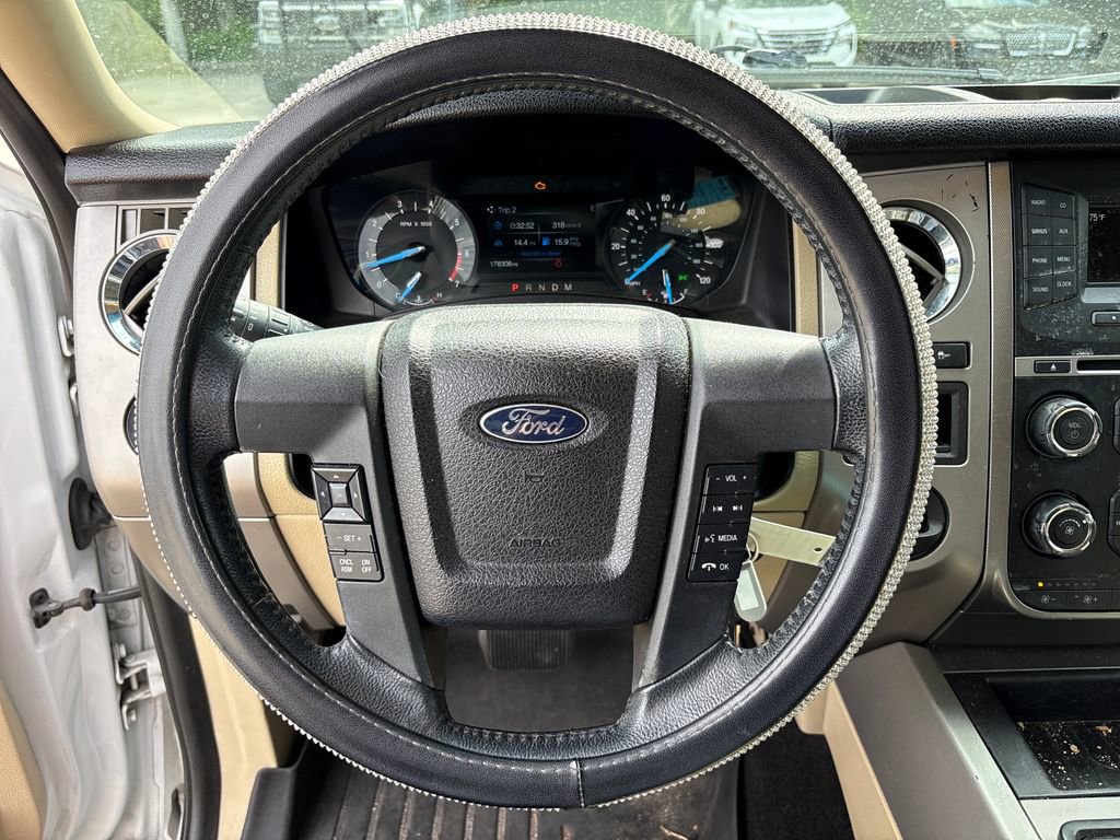 Used 2015 Ford Expedition EL XLT image 18