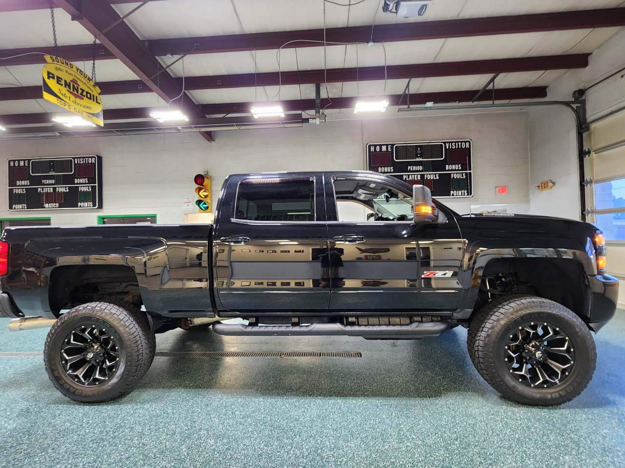 Used 2019 Chevrolet Silverado 2500 LTZ w/ Duramax Plus Package image 5
