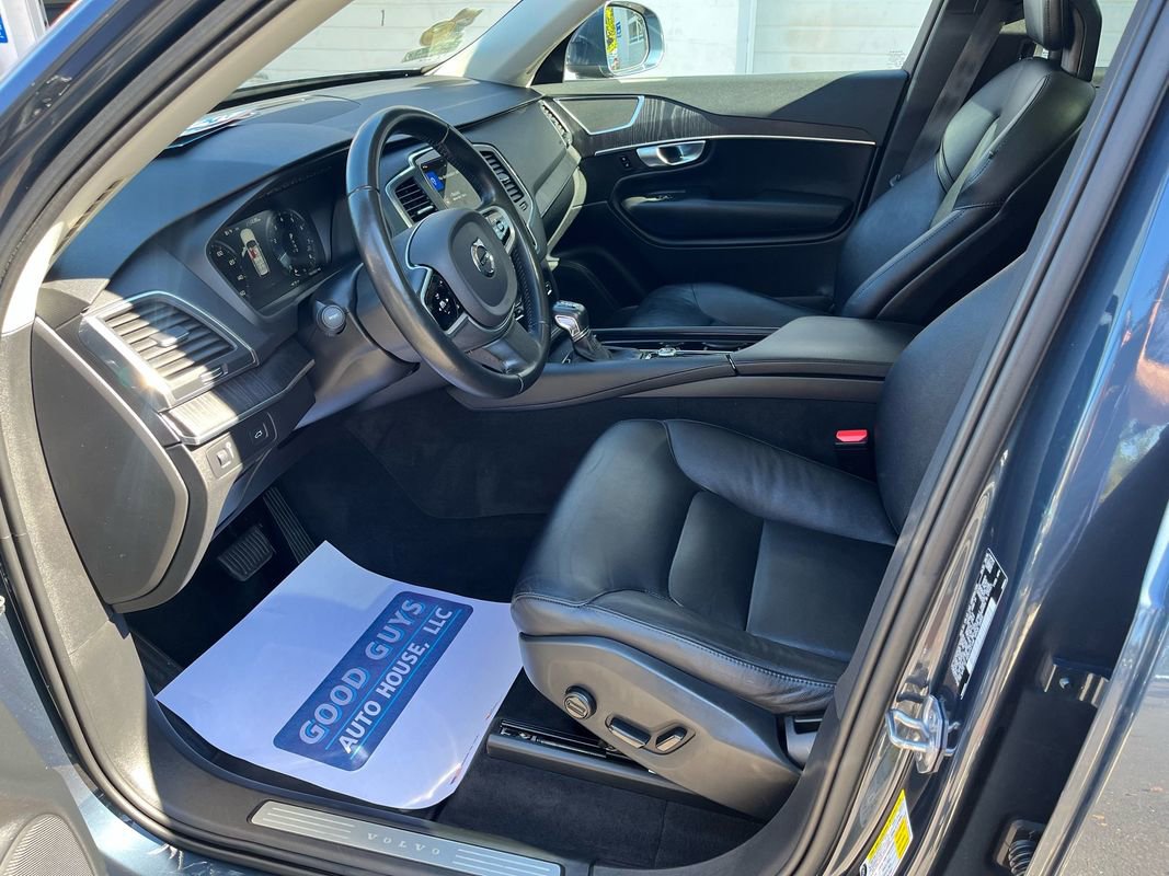 Used 2020 Volvo XC90 T5 Momentum image 7