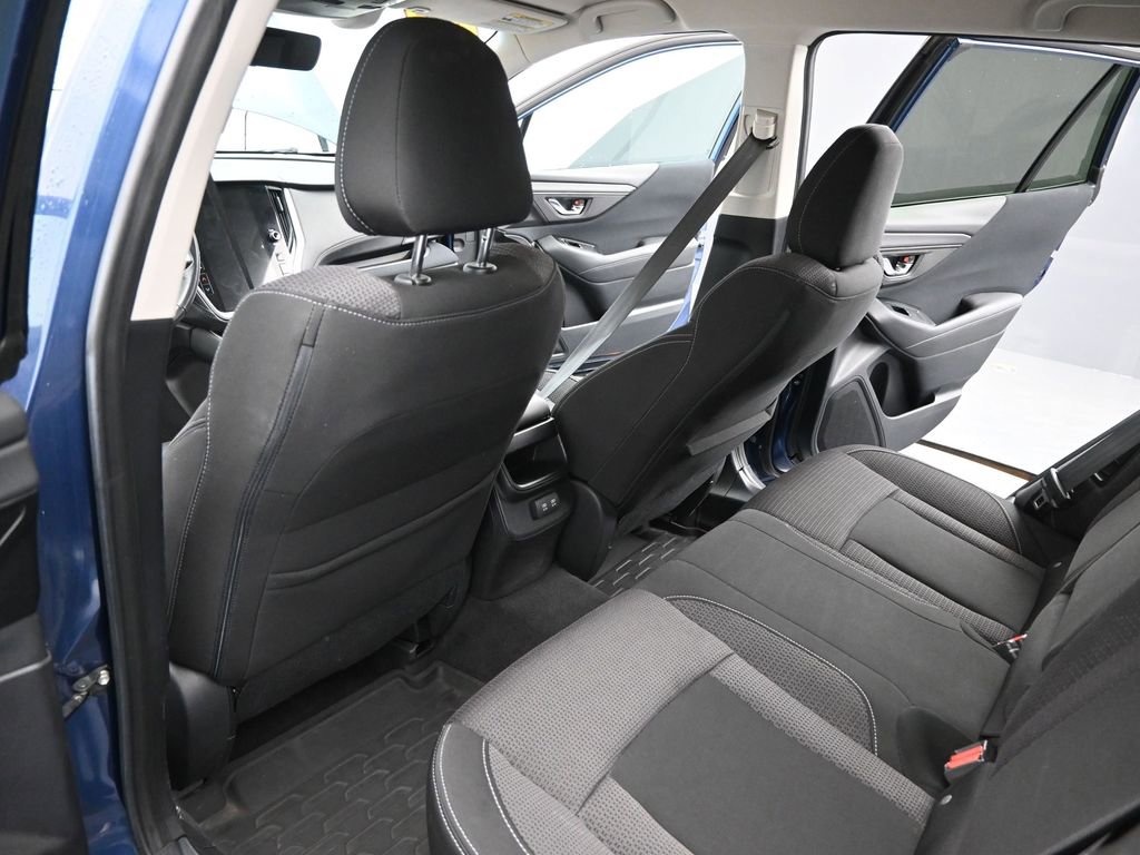 Used 2020 Subaru Outback Premium image 15