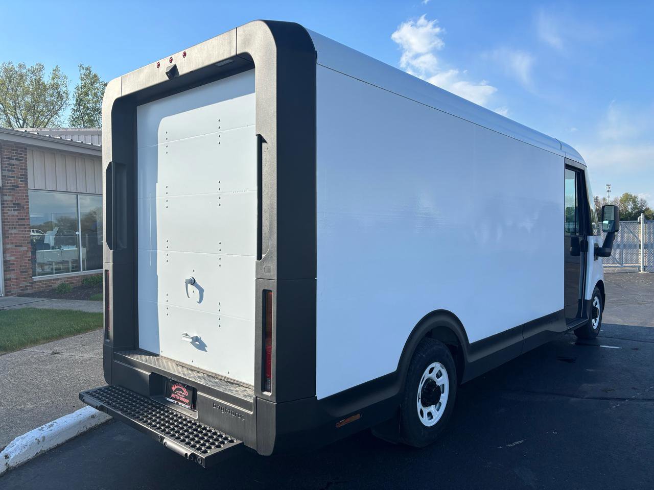 Used 2024 Chevrolet Brightdrop 600 w/ Commercial Equipment Package AWD/4WD image 3