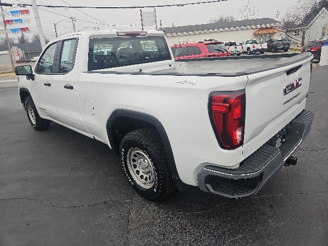 Used 2020 GMC Sierra 1500 4x4 Double Cab w/ Fleet Convenience Package image 5