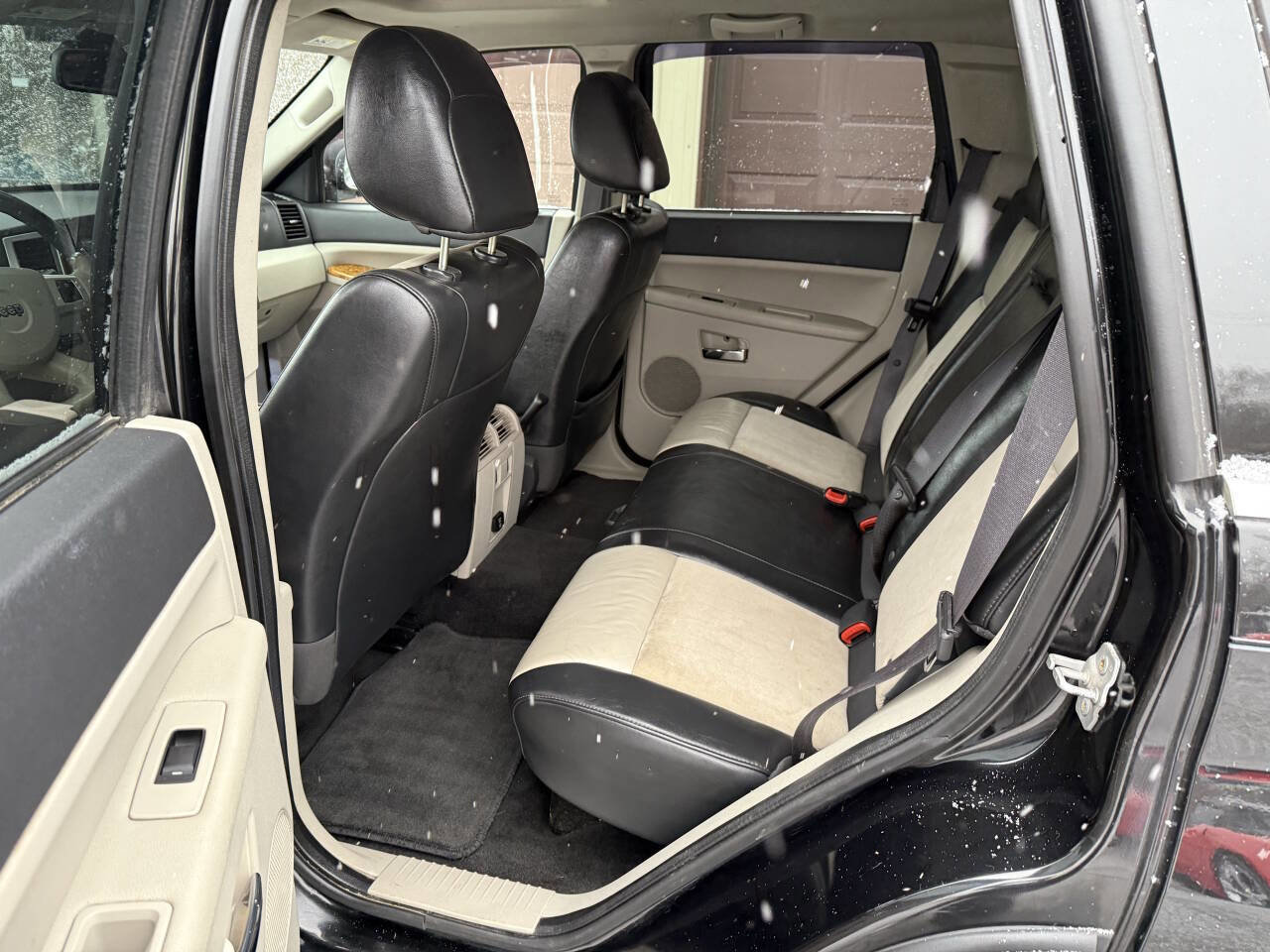 Used 2009 Jeep Grand Cherokee Limited w/ Quadra-Drive II 4X4 Group image 23