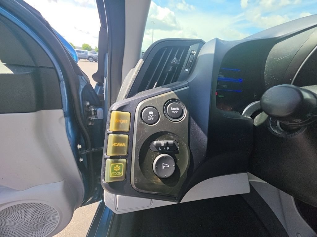 Used 2011 Honda CR-Z EX image 19