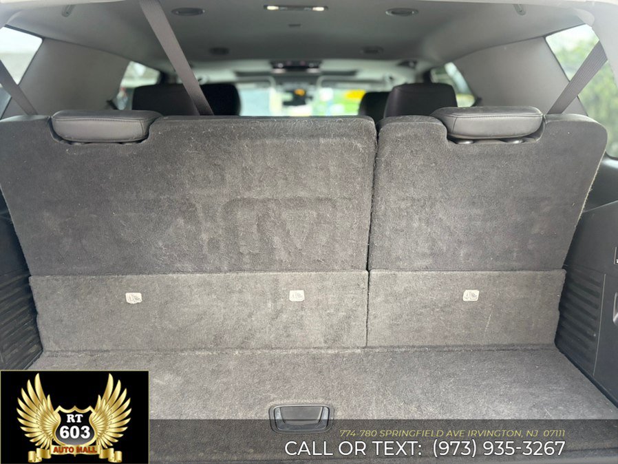 Used 2017 Chevrolet Tahoe LT w/ Luxury Package AWD/4WD image 7