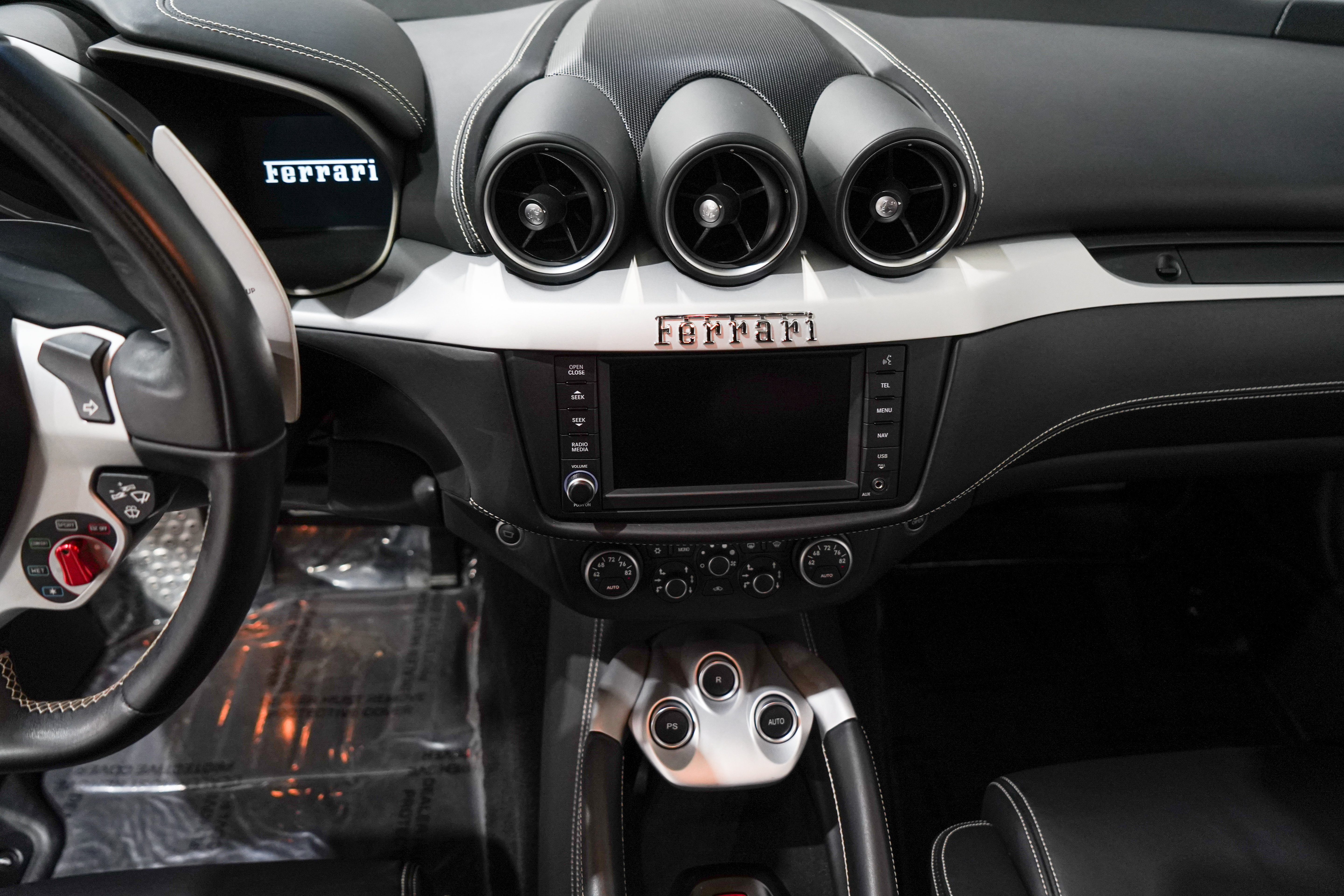 Used 2014 Ferrari FF AWD/4WD image 10
