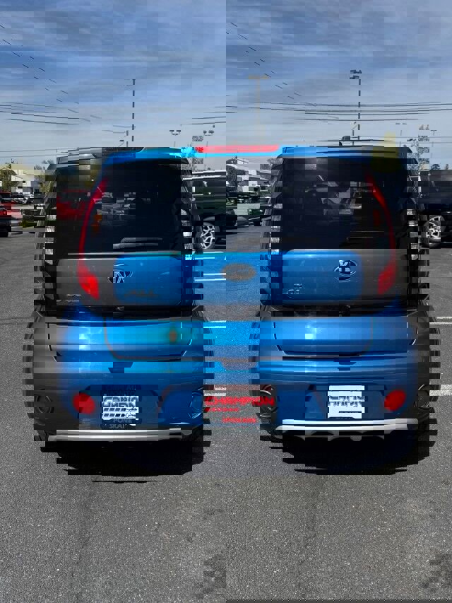 Used 2017 Kia Soul + w/ Designer's Package image 7