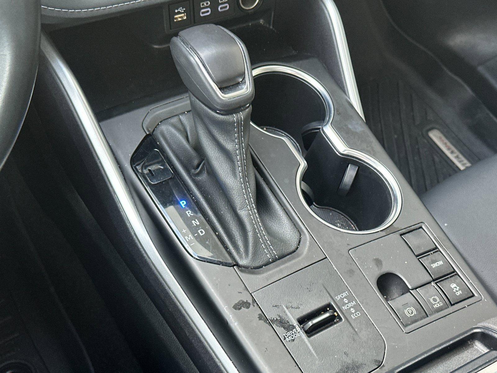 Used 2023 Toyota Highlander XLE image 21