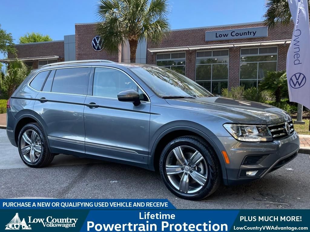 Used 2021 Volkswagen Tiguan SEL image 1