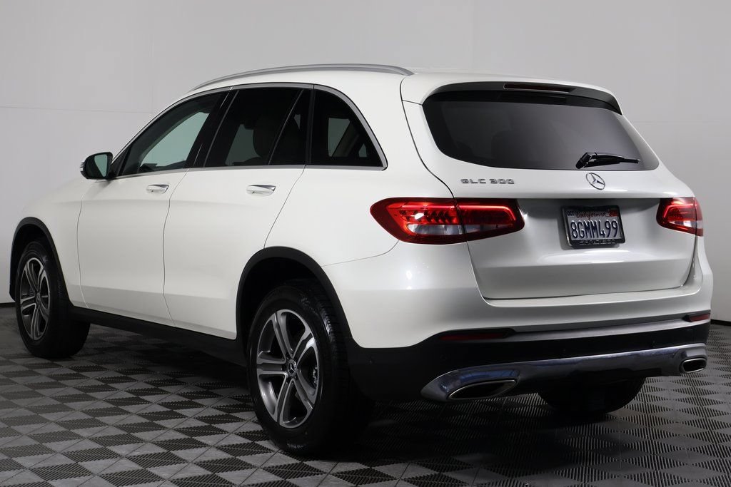 Used 2019 Mercedes-Benz GLC 300 image 6