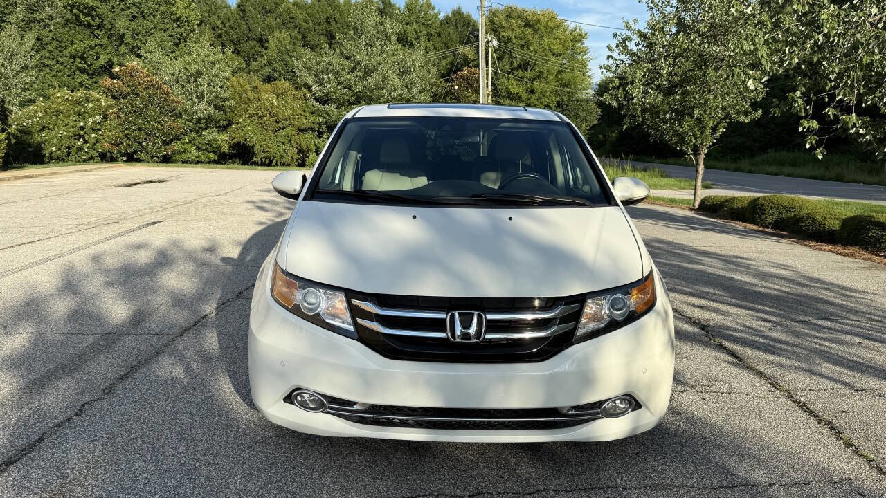 Used 2014 Honda Odyssey Touring Elite image 2