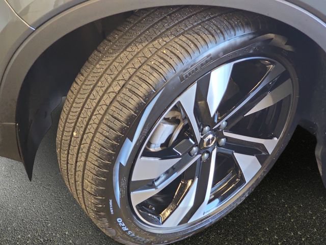 Used 2026 Volvo XC40 B5 Ultra w/ Climate Package AWD/4WD image 34