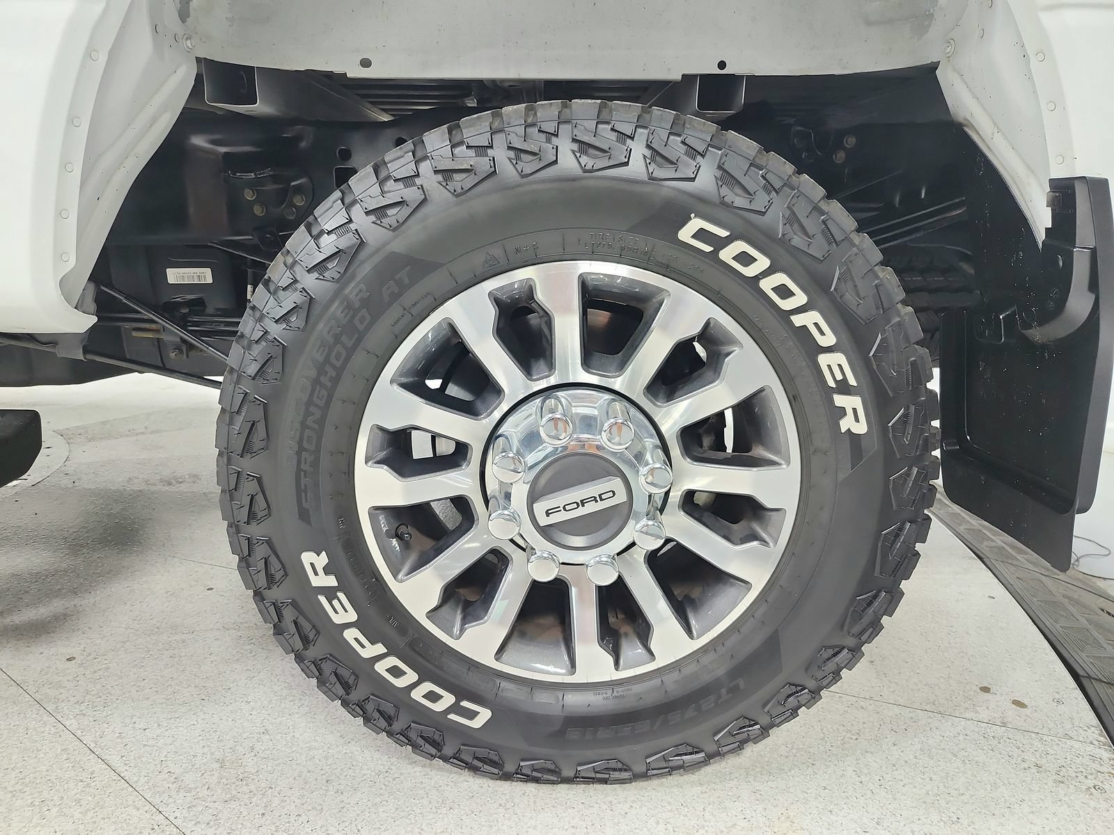 Used 2022 Ford F350 Lariat w/ Lariat Value Package AWD/4WD image 47