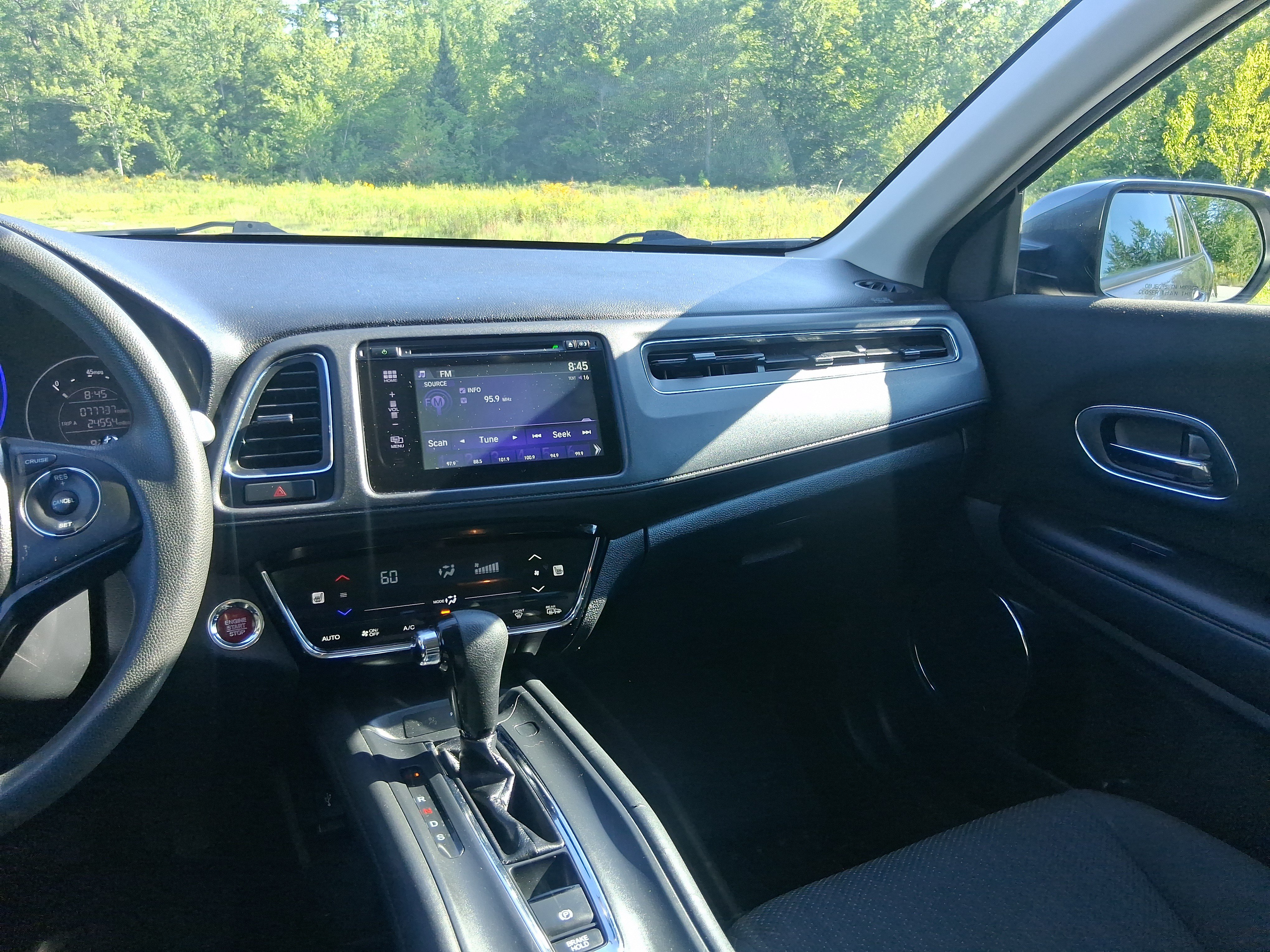 Used 2018 Honda HR-V EX image 19