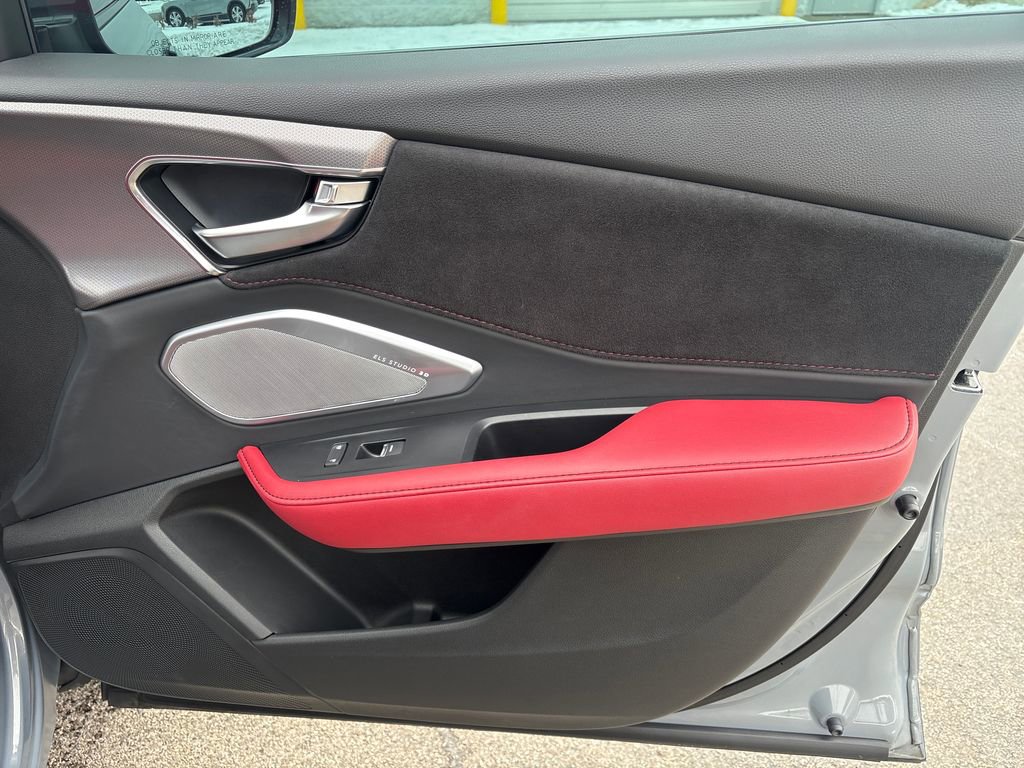 Used 2025 Acura RDX Aspec SH image 45