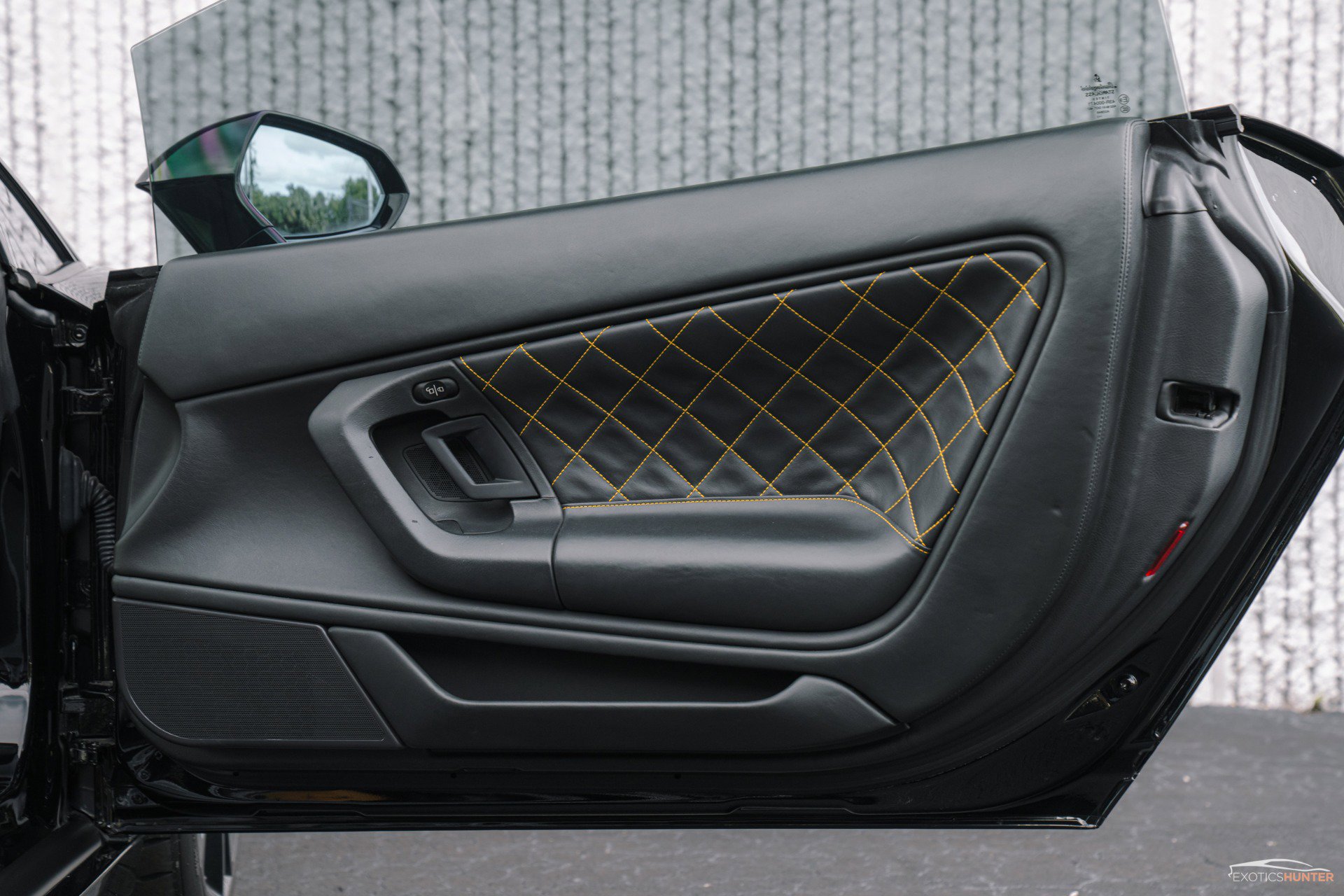 Used 2011 Lamborghini Gallardo LP 550-2 Bicolore image 18