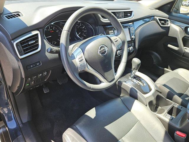 Used 2015 Nissan Rogue SL w/ SL Premium Package FWD image 13