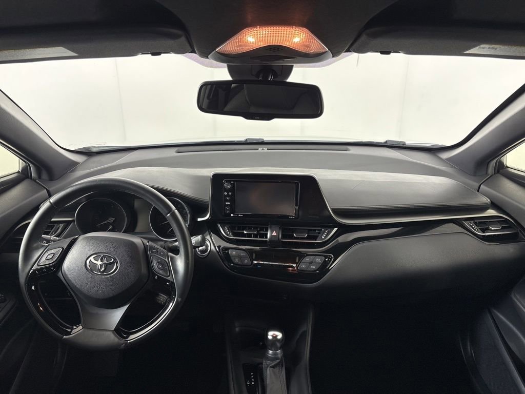 Used 2018 Toyota C-HR XLE image 20