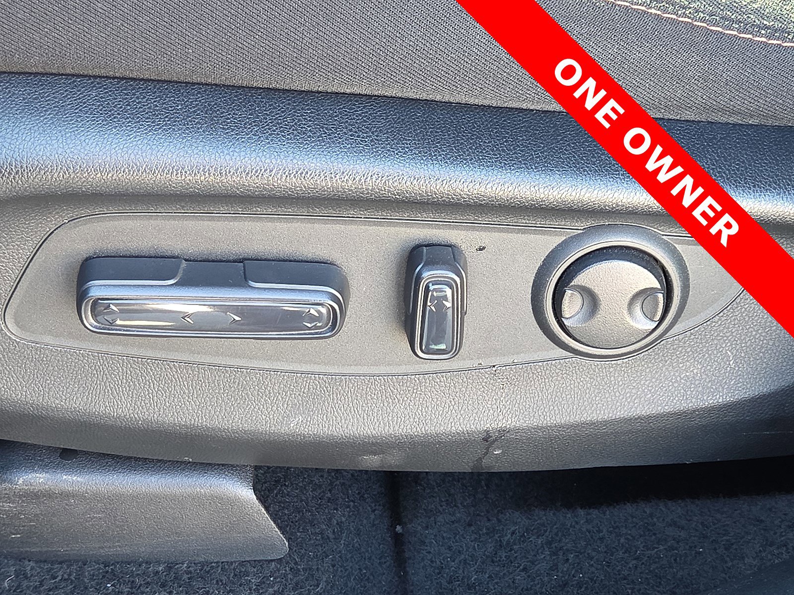 Used 2025 Honda CR-V Sport image 14