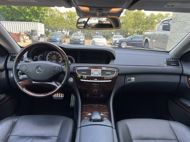 Used 2014 Mercedes-Benz CL 550 4MATIC w/ Sport Package image 32