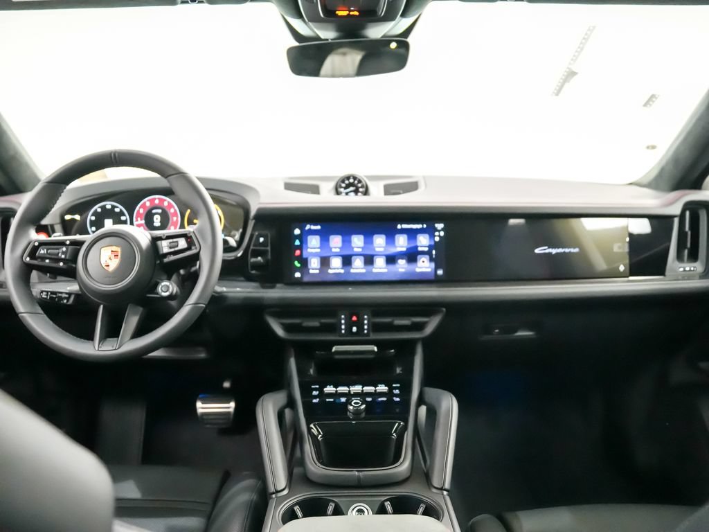 New 2026 Porsche Cayenne GTS AWD/4WD image 20