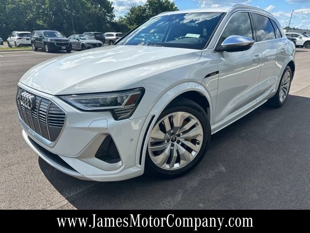 Used 2022 Audi e-tron S Premium Plus AWD/4WD image 1