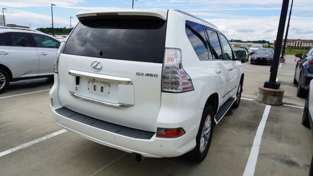 Used 2017 Lexus GX 460 Premium AWD/4WD image 6