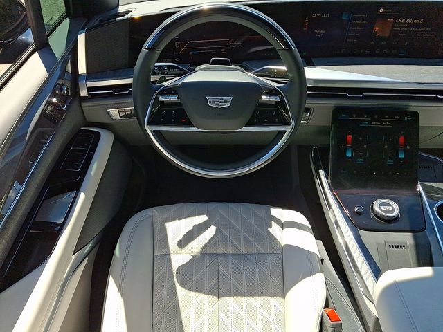 Certified 2026 Cadillac Escalade IQ Luxury 1 AWD/4WD image 11