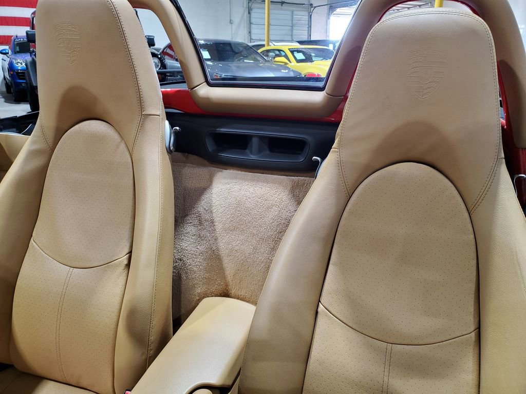 Used 2011 Porsche Boxster image 28