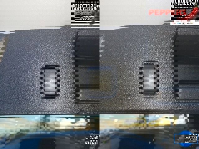 Used 2025 Ford Escape ST-Line Elite image 11