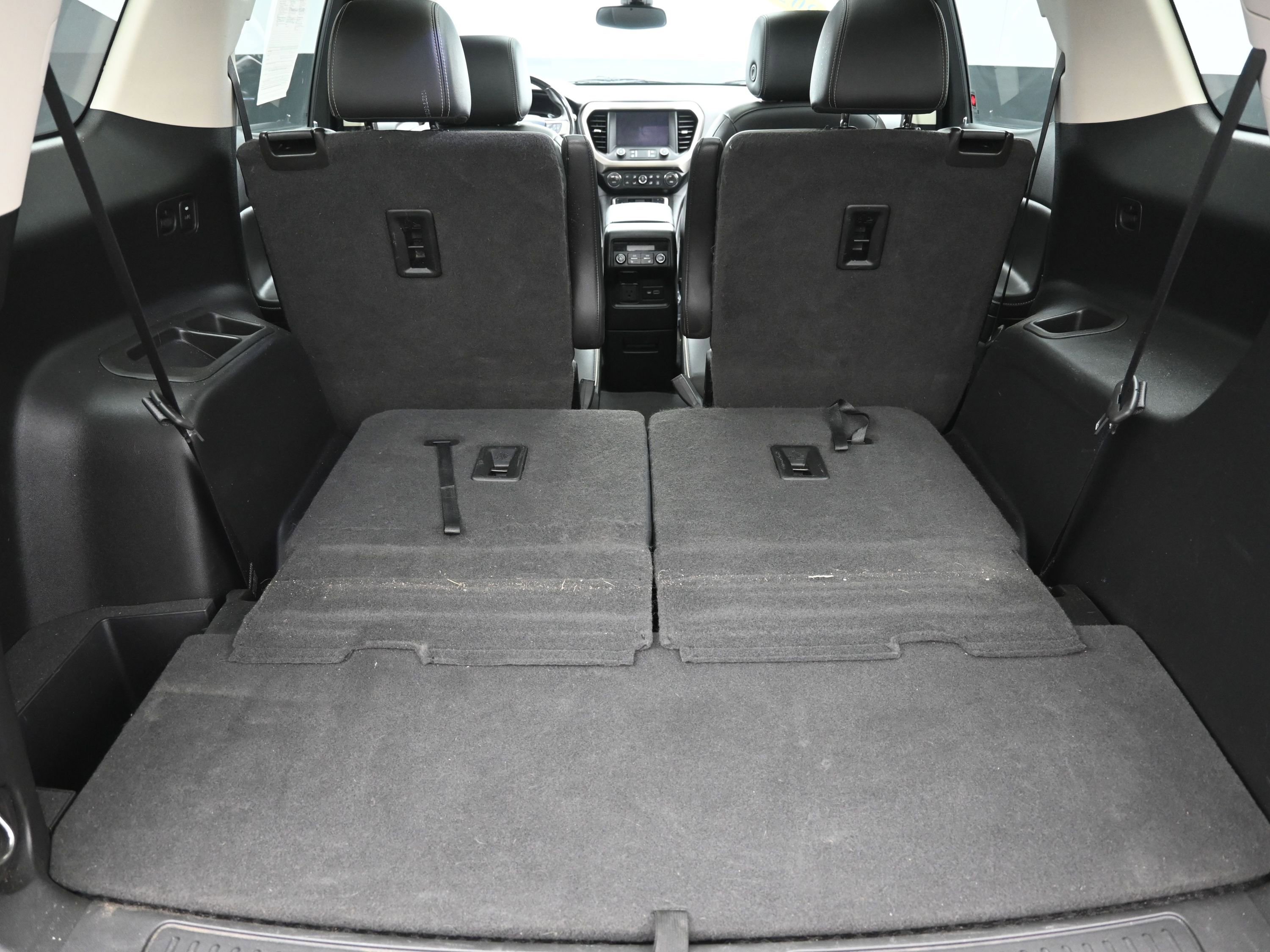 Used 2021 GMC Acadia Denali image 27