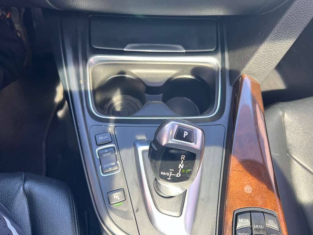 Used 2015 BMW 328i xDrive Sedan AWD/4WD image 14