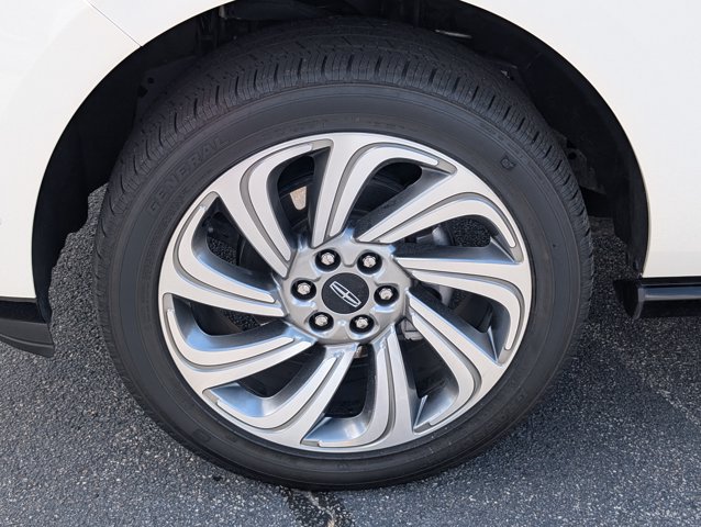 Used 2023 Lincoln Navigator Reserve RWD image 13