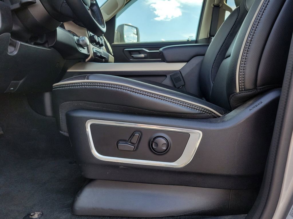 Used 2022 RAM 1500 Laramie image 19