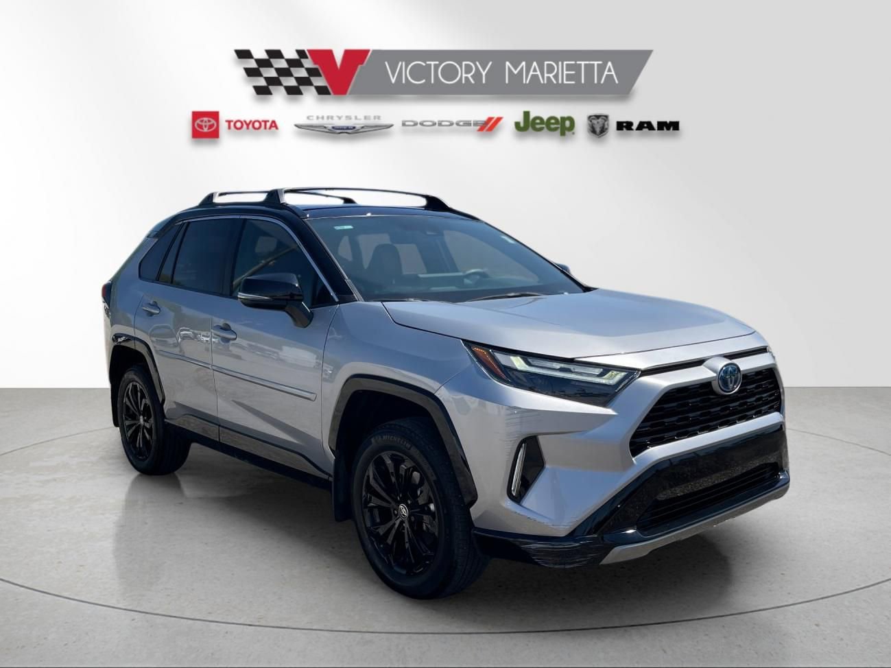Used 2024 Toyota RAV4 XSE w/ Weather Package AWD/4WD image 7