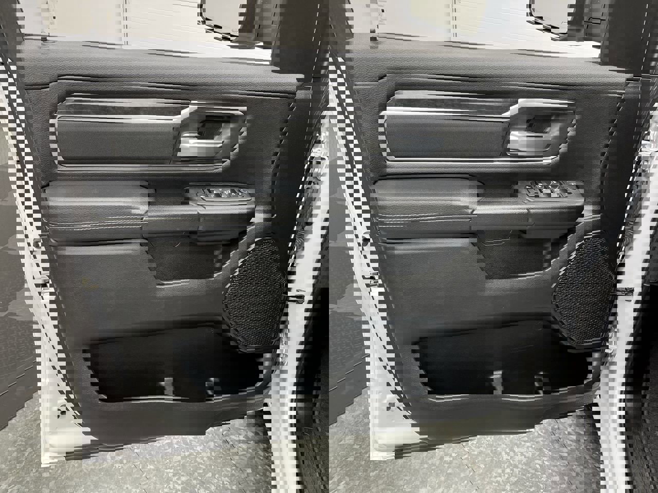 Used 2023 RAM 1500 Big Horn image 8